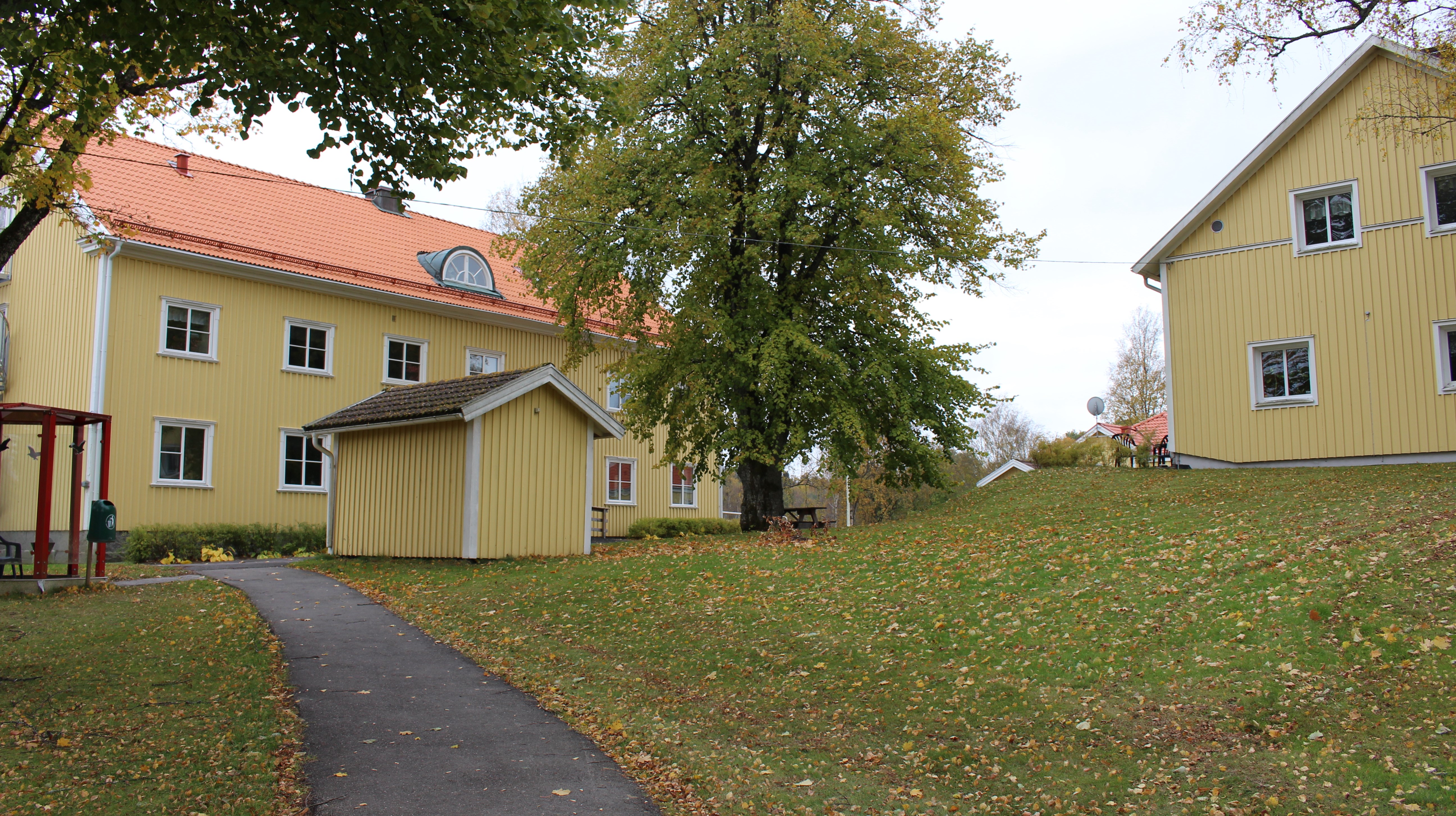 Exteriörbild på Dalslands folkhögskola