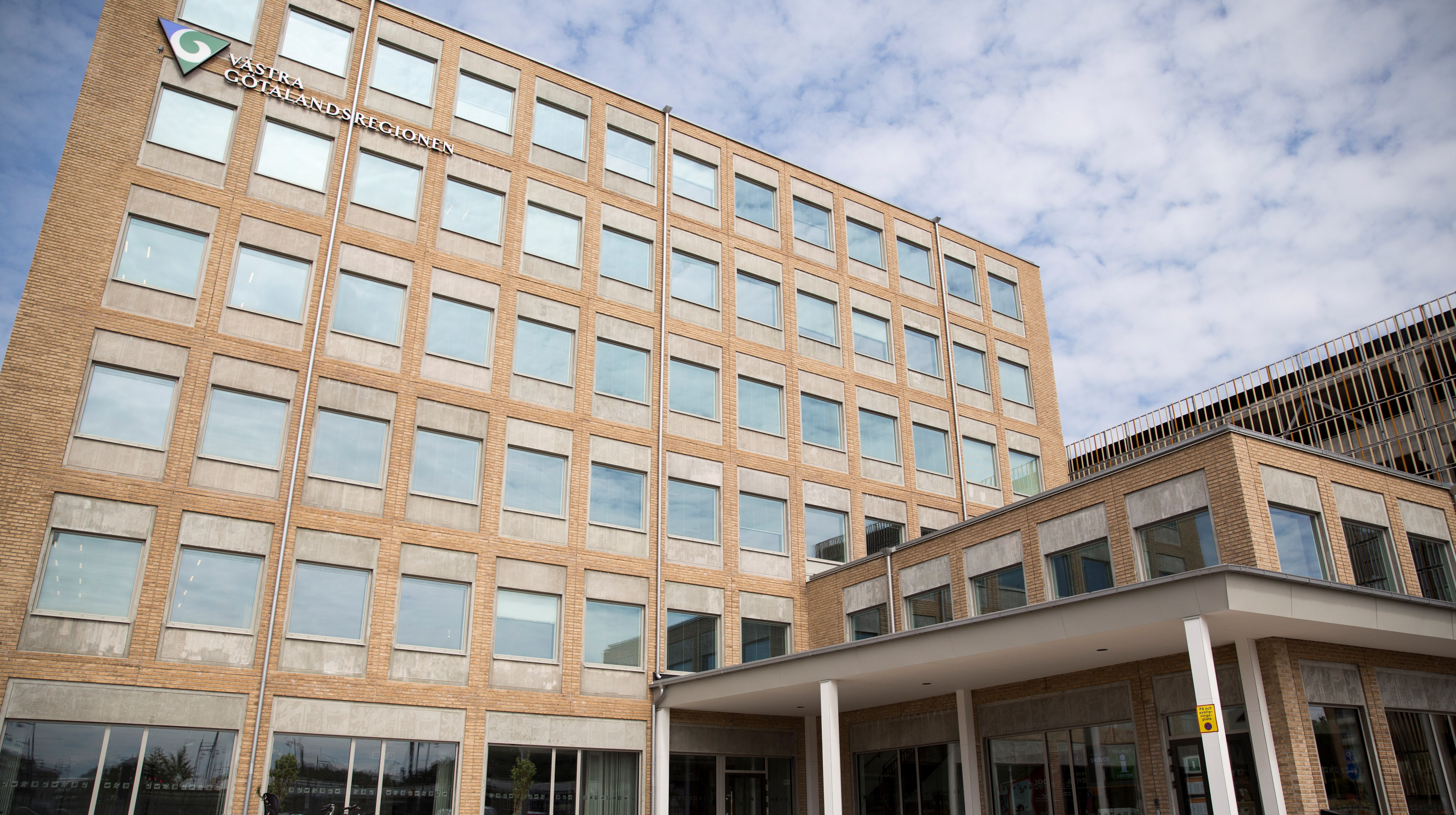 Exteriör av Regionens hus i Skövde.