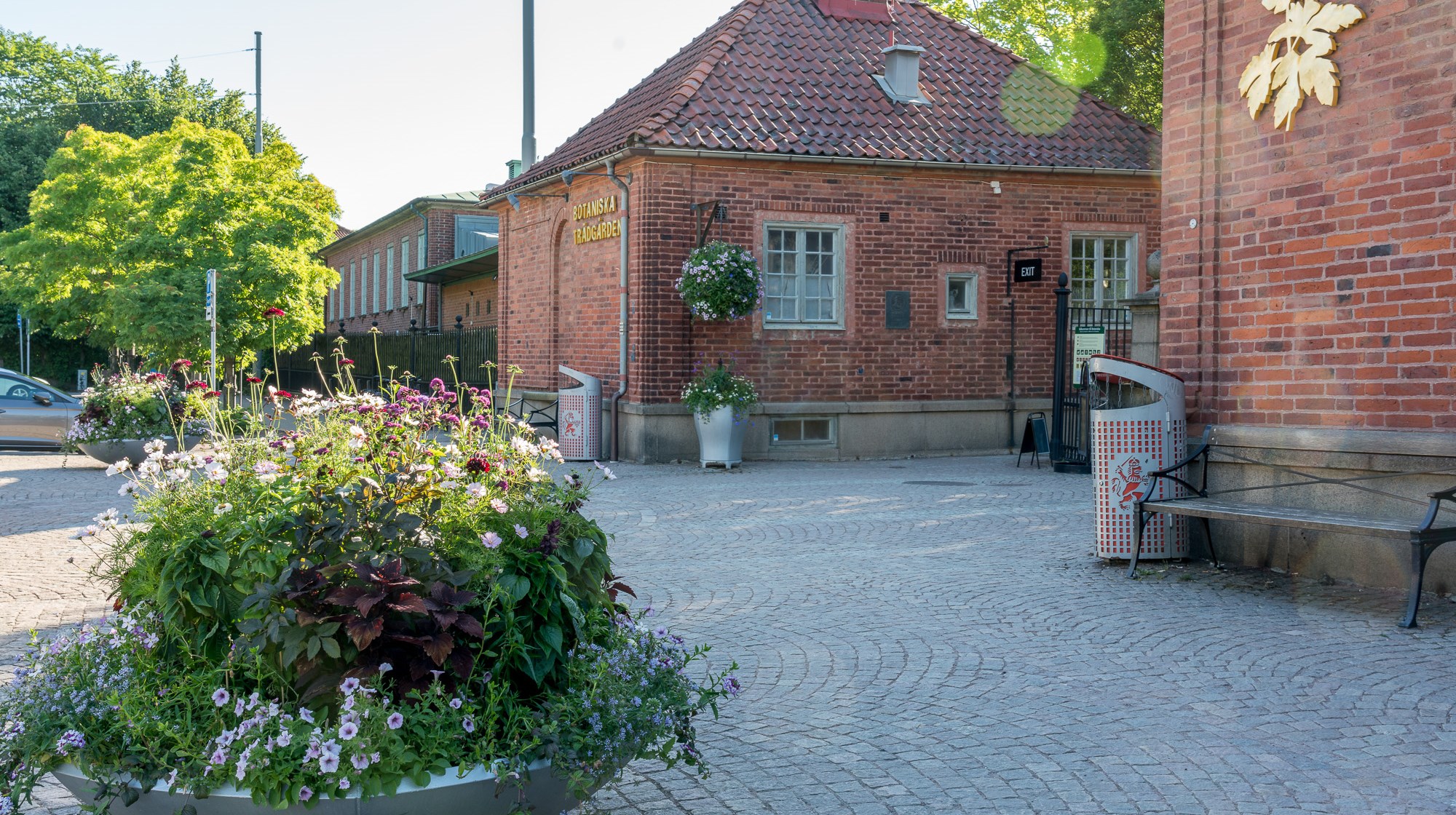 Entrén till Göteborgs botaniska trädgård